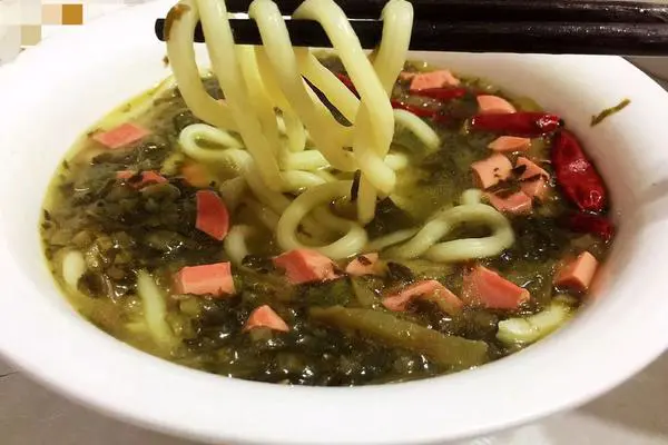 雪菜乌冬面