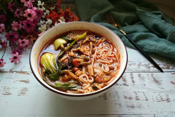 麻辣小龙虾味螺蛳粉