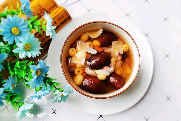 莲子百合红豆汤