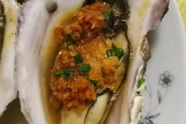 蒜蓉蒸生蚝