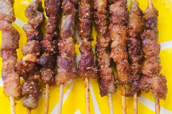 平底锅烤羊肉串