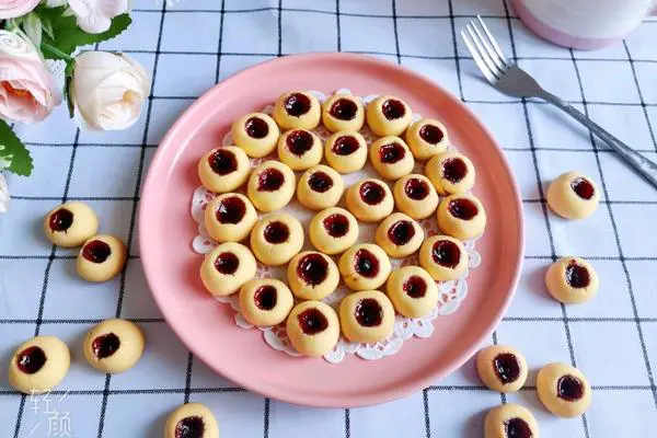 蓝莓果酱香酥小饼干