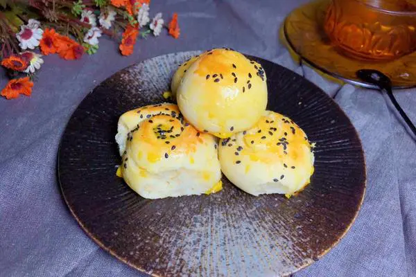 淡奶油小餐包
