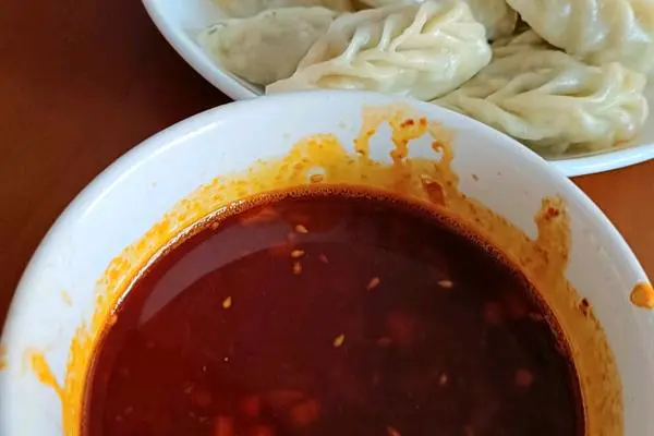 茴香牛肉蒸饺