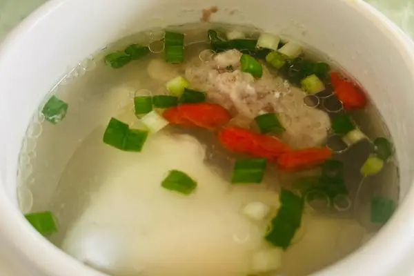 肉饼鸡蛋汤