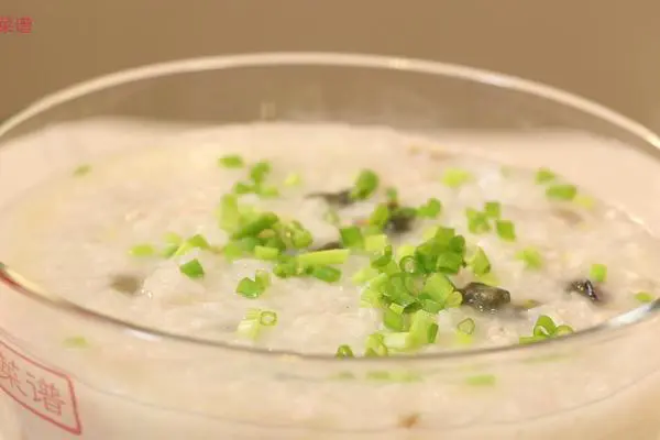 皮蛋瘦肉粥