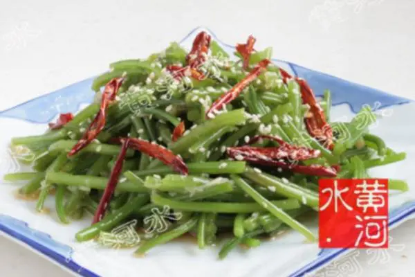 凉拌红薯梗