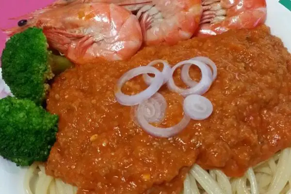 番茄肉酱意大利面