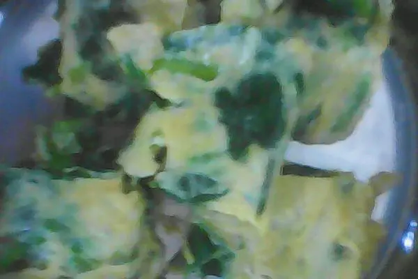 菠菜鸡蛋卷