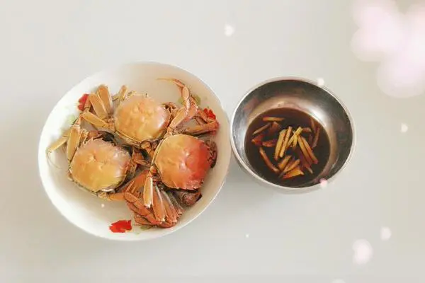 清蒸河蟹