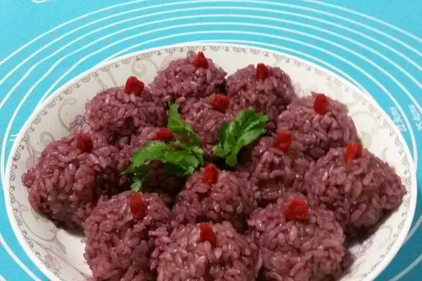 紫薯糯米肉丸