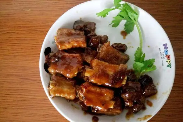话梅排骨