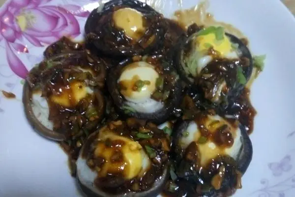 香菇鹌鹑蛋