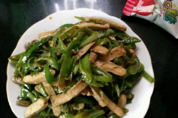青椒炒臭干