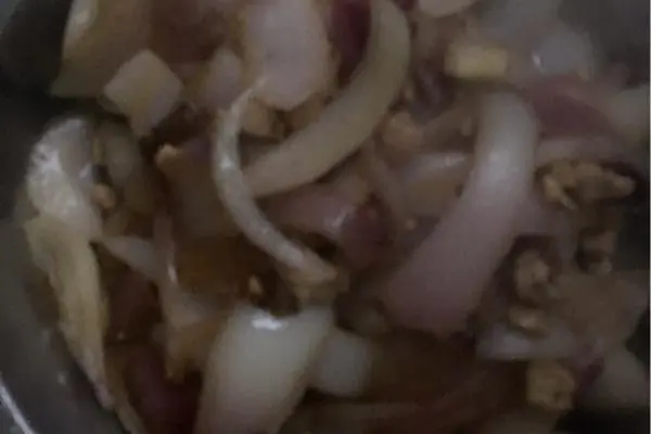 洋葱炒瘦肉