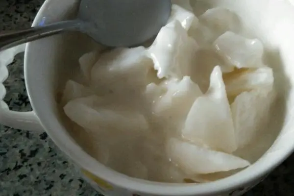 酸奶雪梨