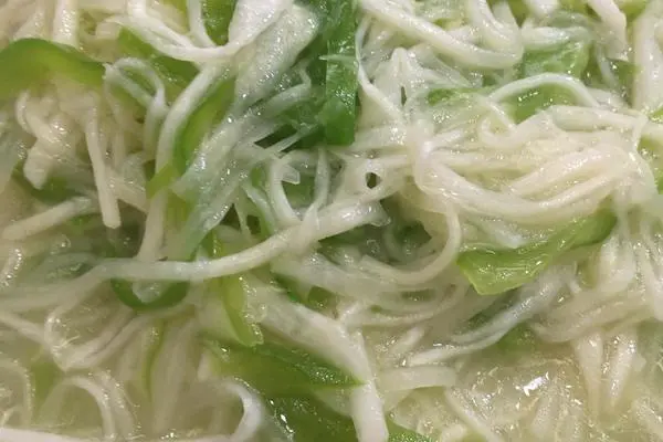 素炒茭白