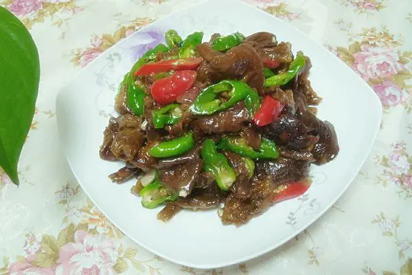 素炒野生菌
