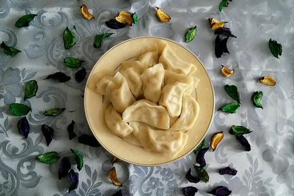 卷心菜胡萝卜猪肉水饺
