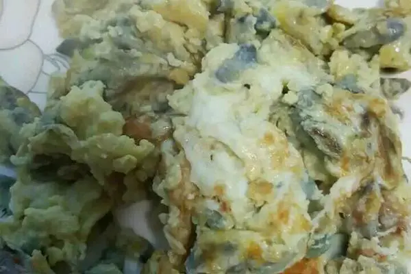 紫藤花煎鸡蛋