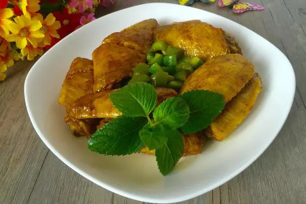 咖喱鸡翅