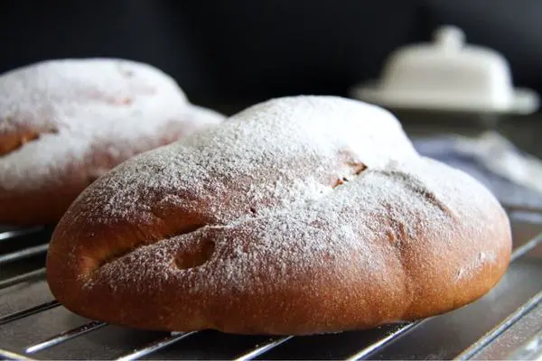 史多伦stollen