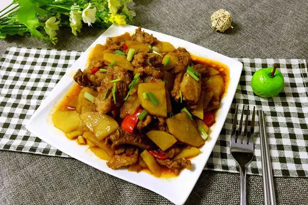 土豆排骨