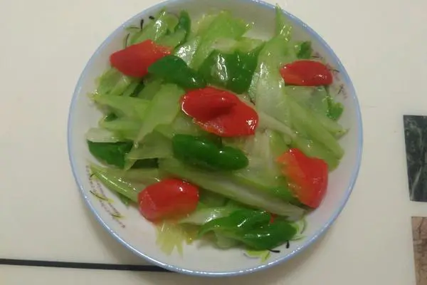 素炒芹菜