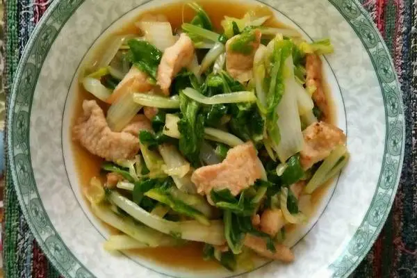 肉炒小白菜