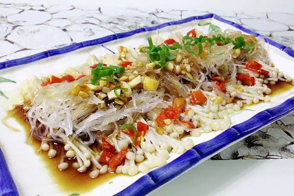 凉拌粉丝金针菇