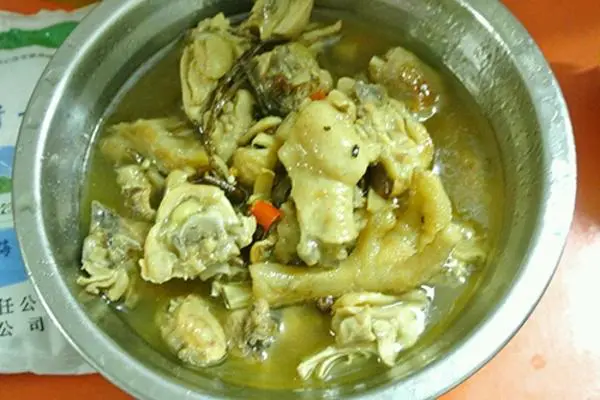 香辣炖鸡仔