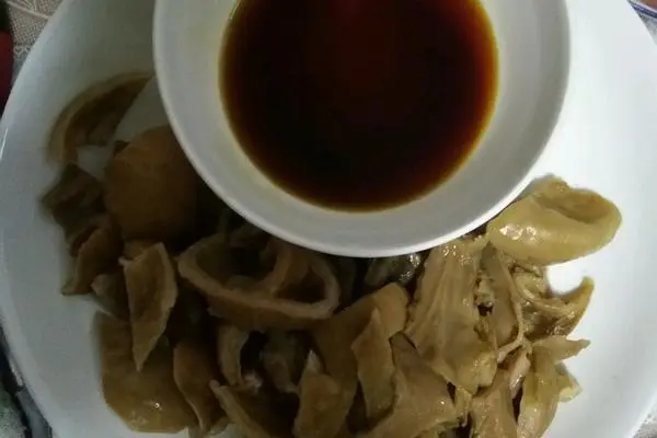 卤小猪肚
