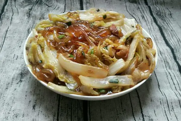 猪肉白菜炖粉条