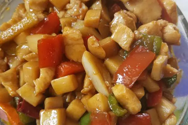 鲍菇鸡肉丁