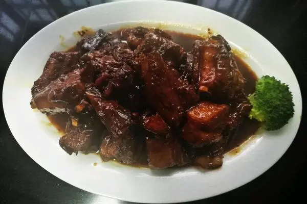 话梅排骨