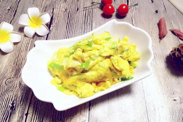 胡麻油炒葱花鸡蛋