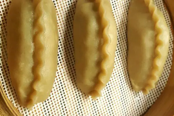 西葫芦莜面蒸饺