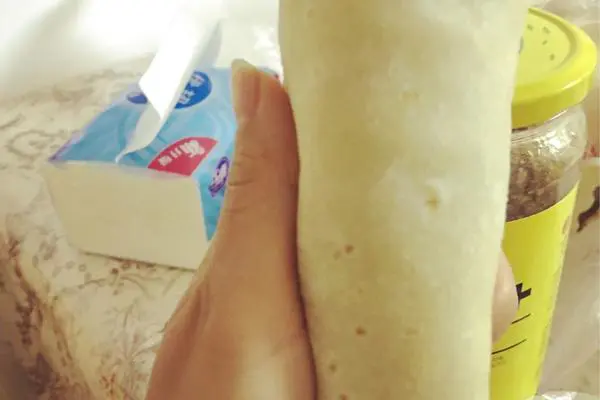 懒人青椒炒肉卷大饼