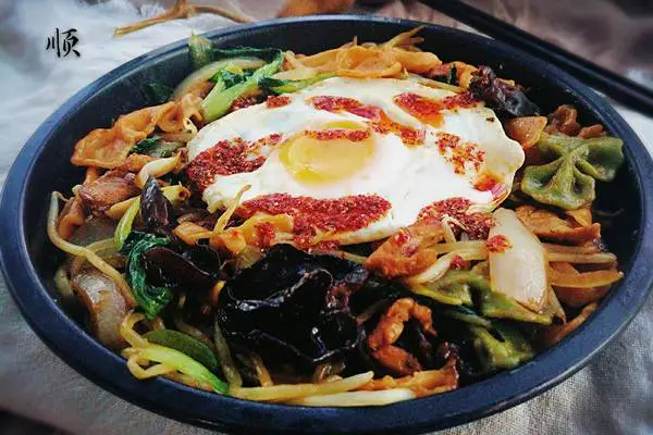 蝴蝶炒面