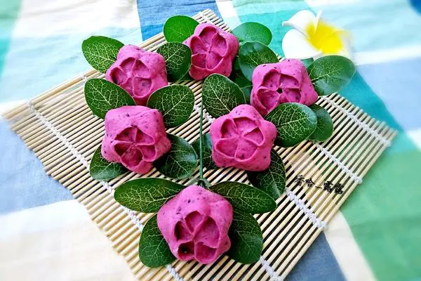 花朵豆沙包
