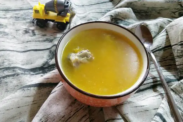鸡骨南瓜汤