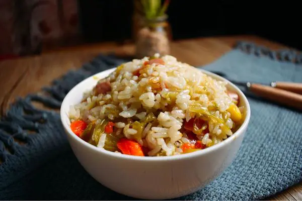 圆白菜焖饭