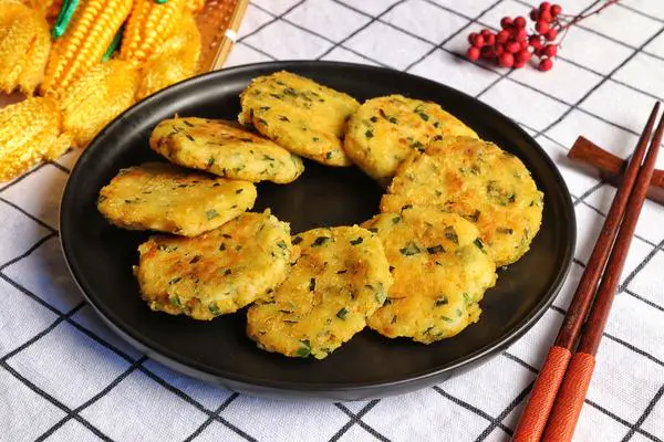 玉米蔬菜豆渣饼