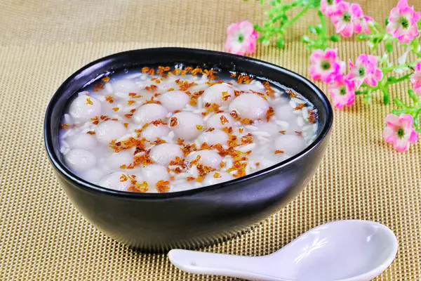 糖桂花酒酿丸子