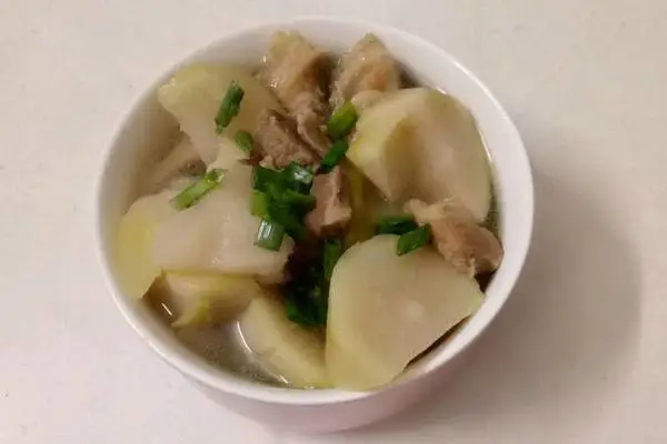 萝卜牛腩
