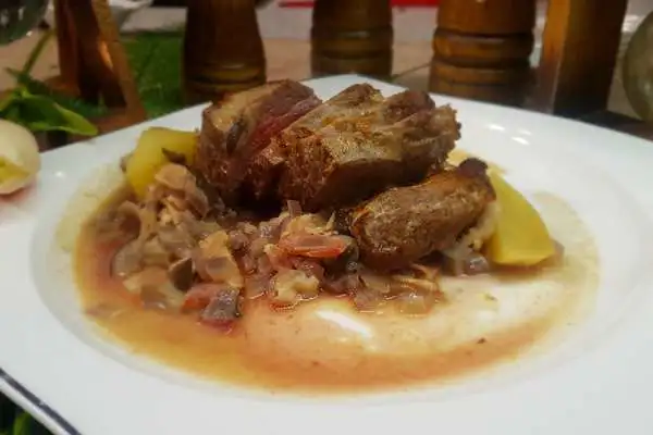 老祖母式煎小牛排