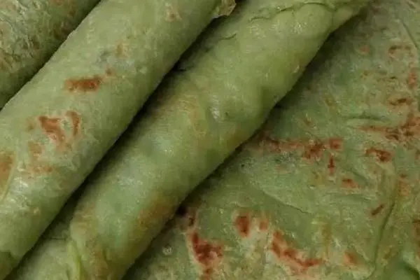 青汁鸡蛋饼