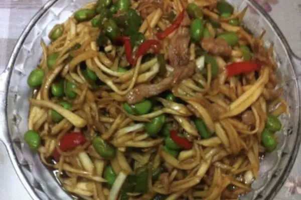 茭白毛豆炒肉丝