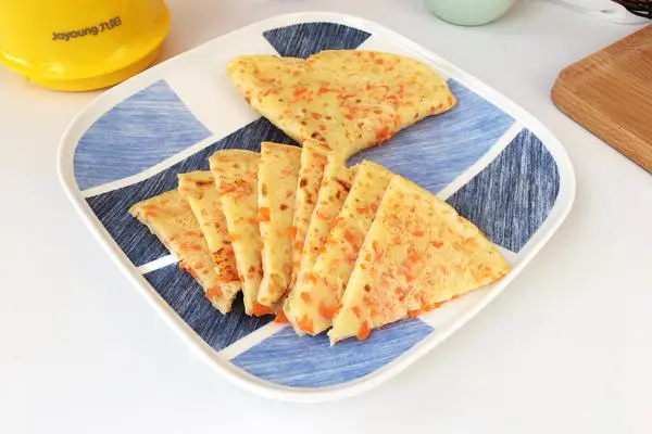 胡萝卜鸡蛋软饼