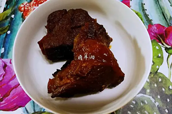 卤牛肉